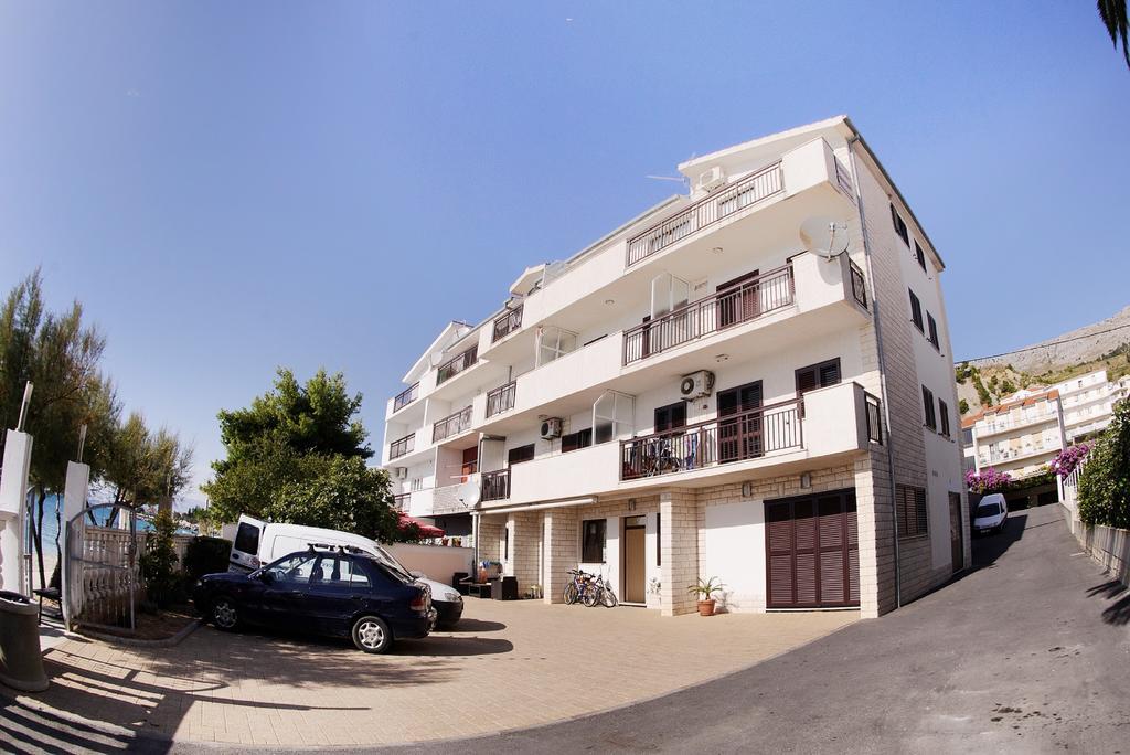Apartments Marija Petricevic Podstrana Luaran gambar