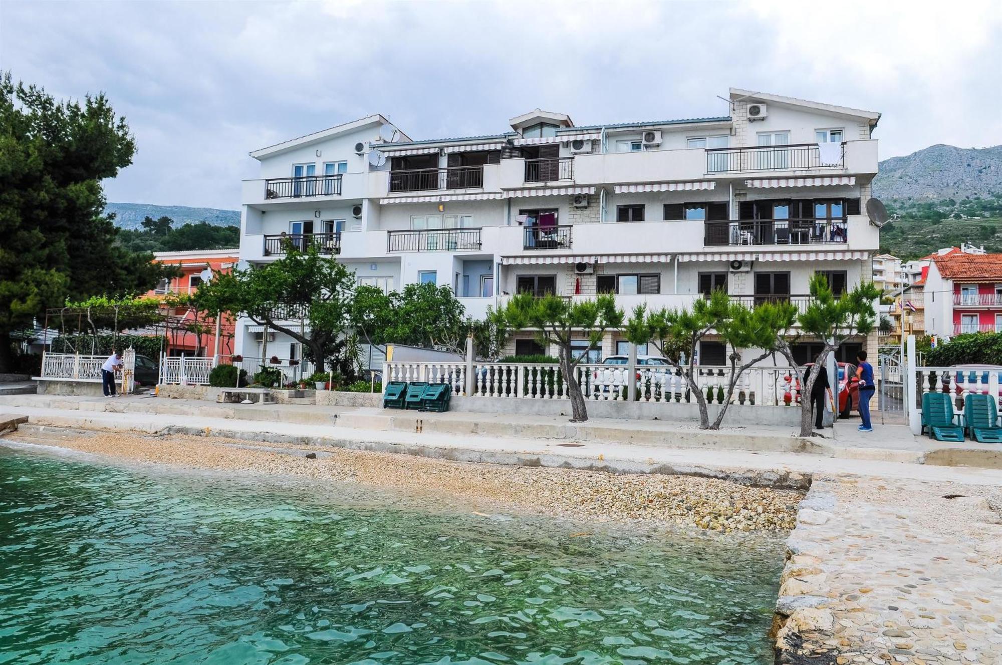 Apartments Marija Petricevic Podstrana Bilik gambar